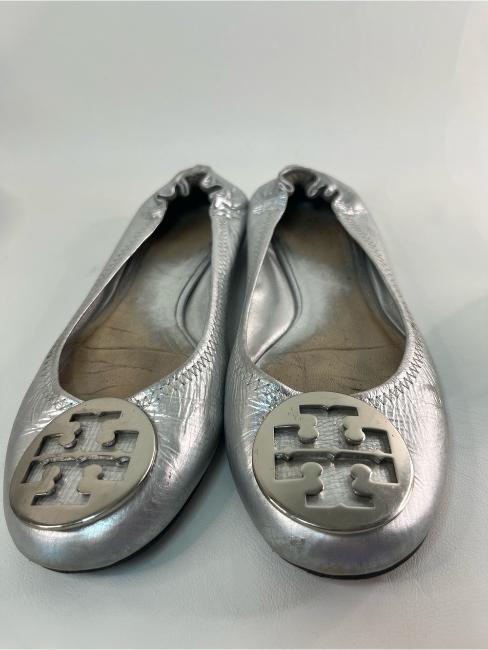 Tory Burch Metallic Silver Leather Logo Ballet Flats- Size 8
